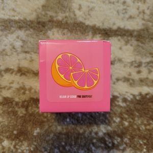 Jeffree Star Pink Grapefruit Lip Scrub